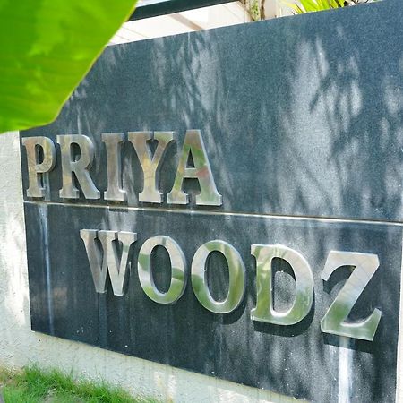 Priya Woodz Homestay, Tirupati Eksteriør bilde