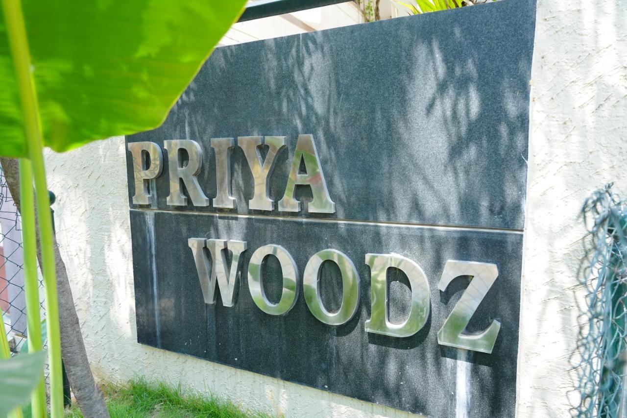 Priya Woodz Homestay, Tirupati Eksteriør bilde